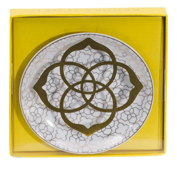 KENDRA SCOTT Filigree Ring Dish - Picture 1 of 1